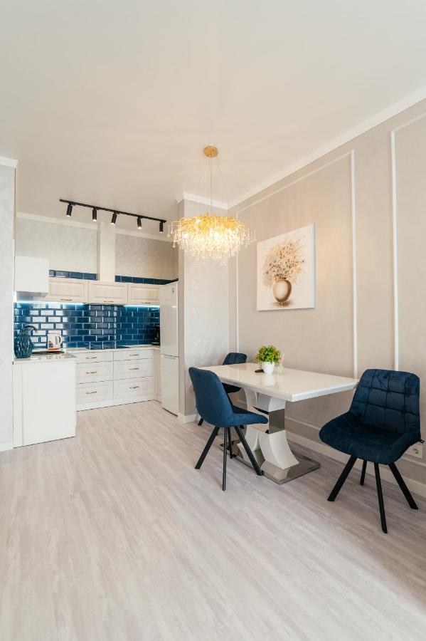 Pearl Premium Apartments 6 Киев Екстериор снимка