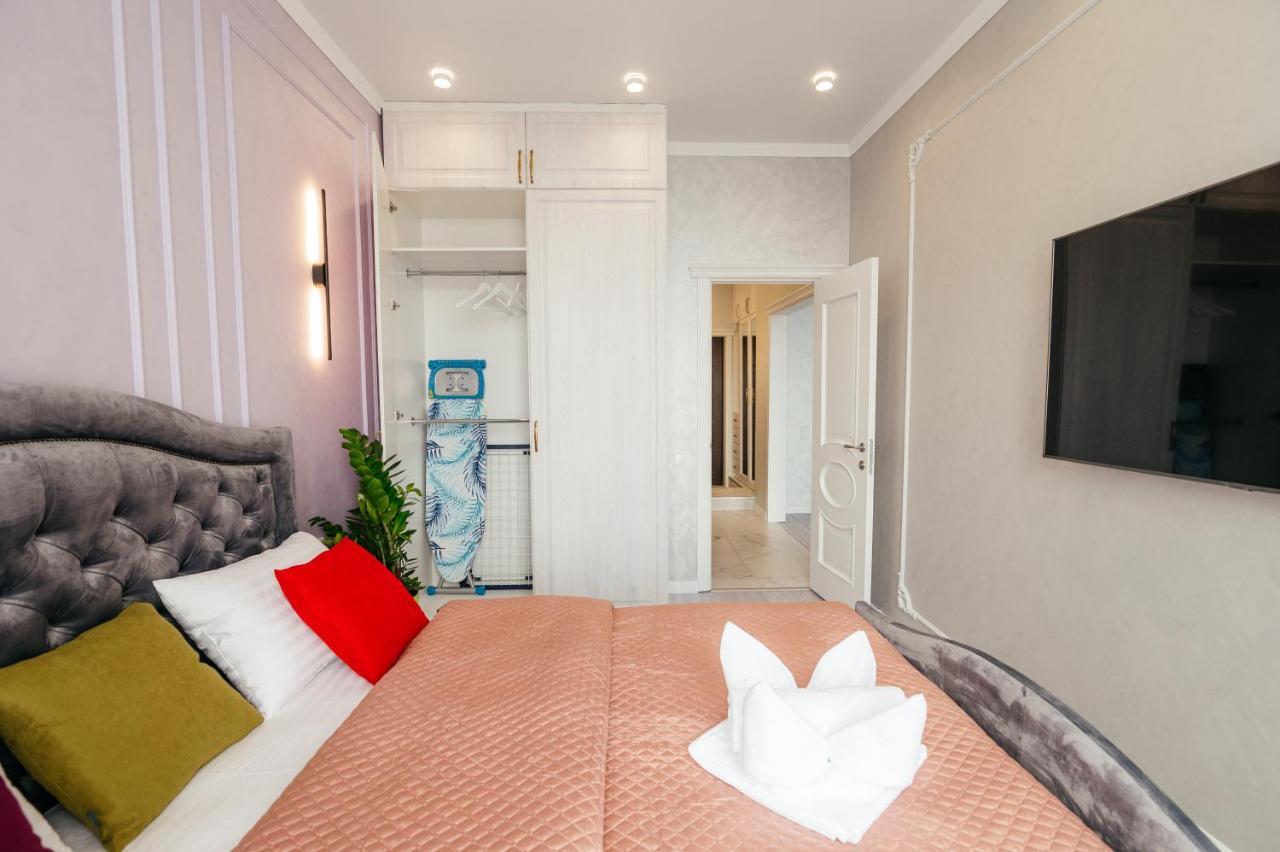 Pearl Premium Apartments 6 Киев Екстериор снимка